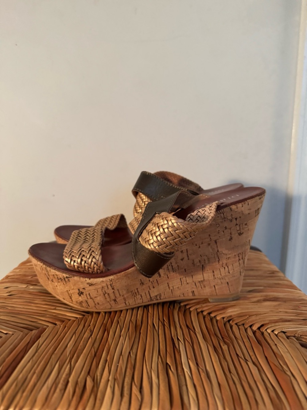 DibatrueWoven Cork Platform Wedges in gold and Brown size 8